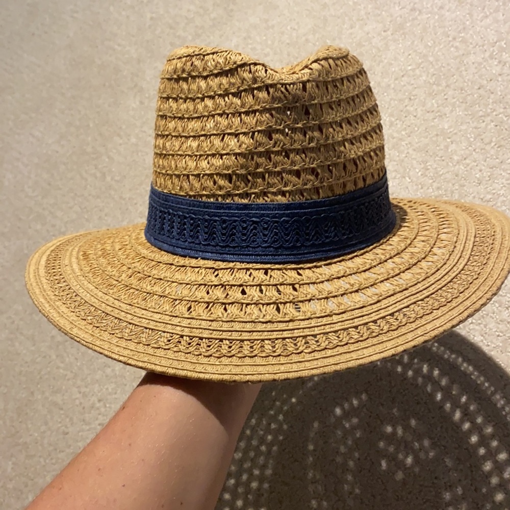 Perfect light weight beach hat